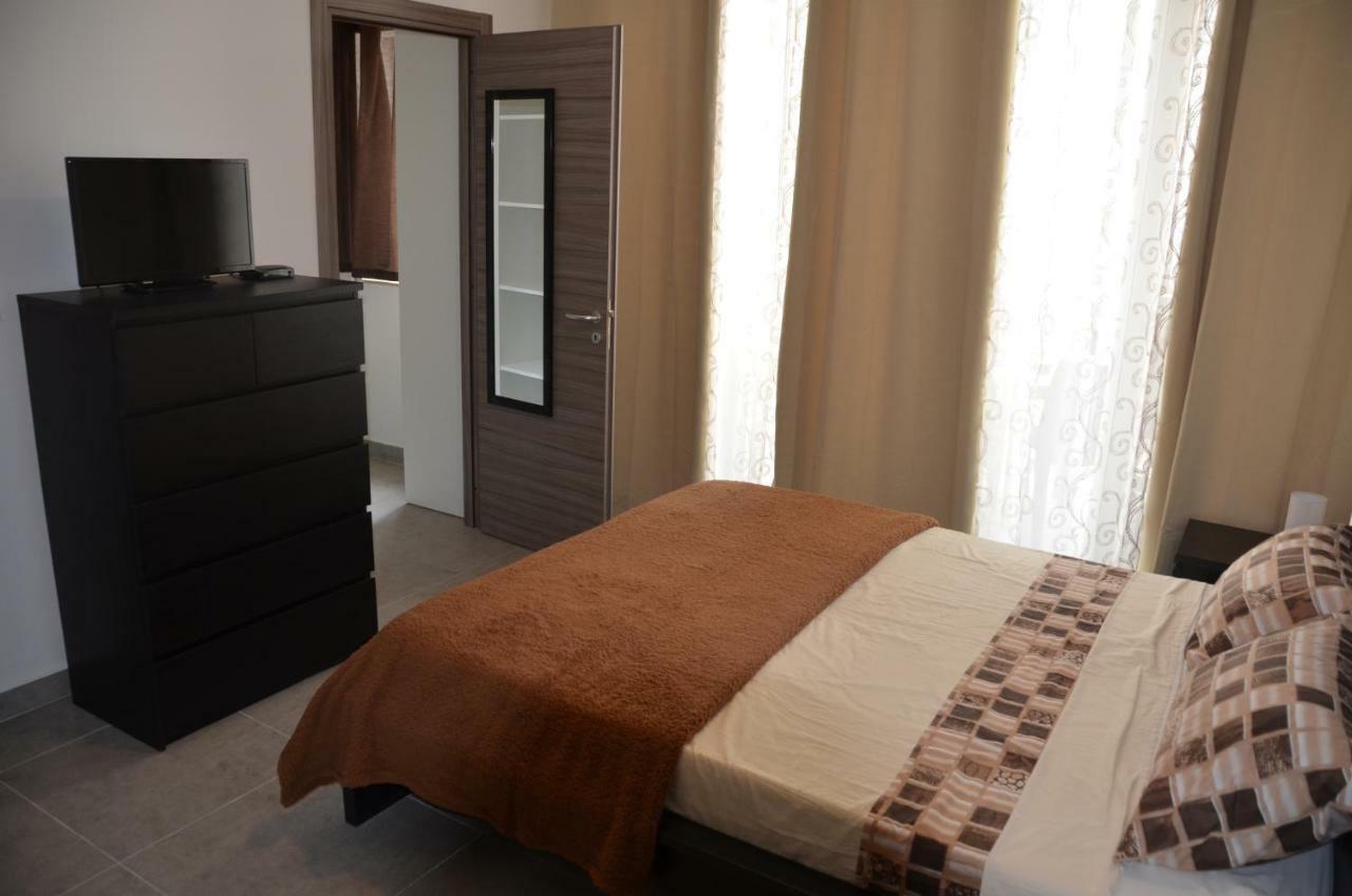 Pilgrim'S Rest Apartments Gzira Екстер'єр фото
