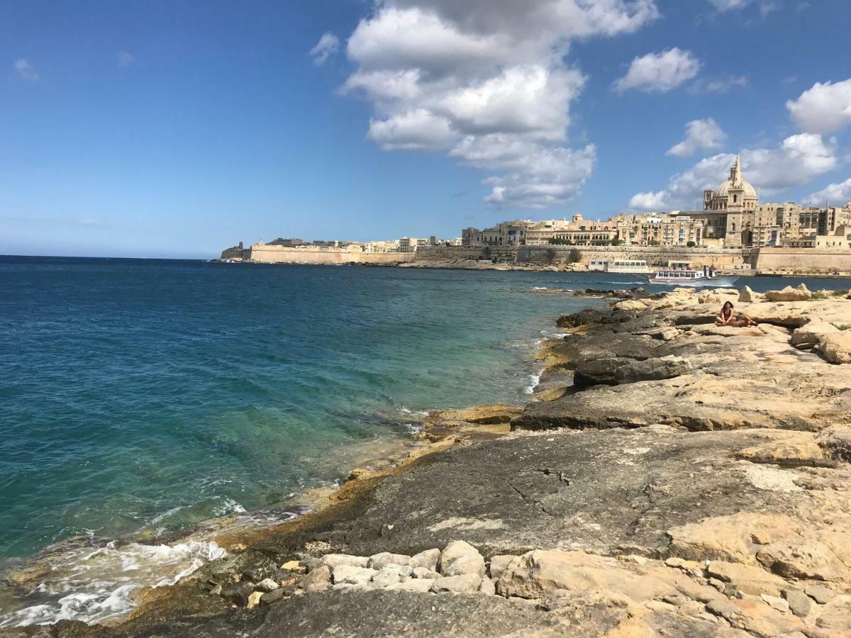 Pilgrim'S Rest Apartments Gzira Екстер'єр фото