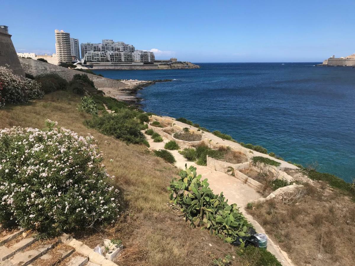 Pilgrim'S Rest Apartments Gzira Екстер'єр фото
