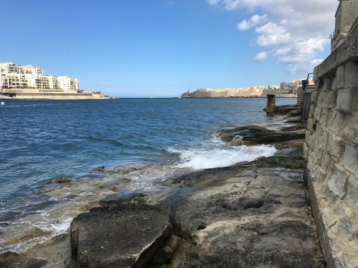Pilgrim'S Rest Apartments Gzira Екстер'єр фото